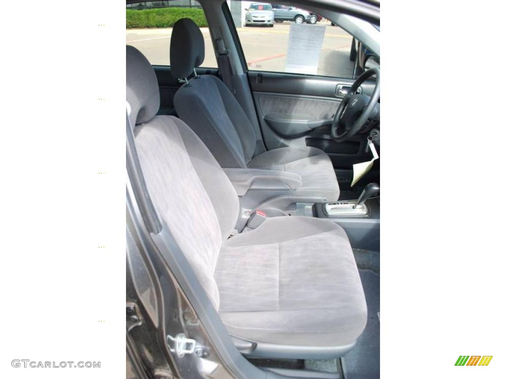 2005 Civic LX Sedan - Magnesium Metallic / Gray photo #21