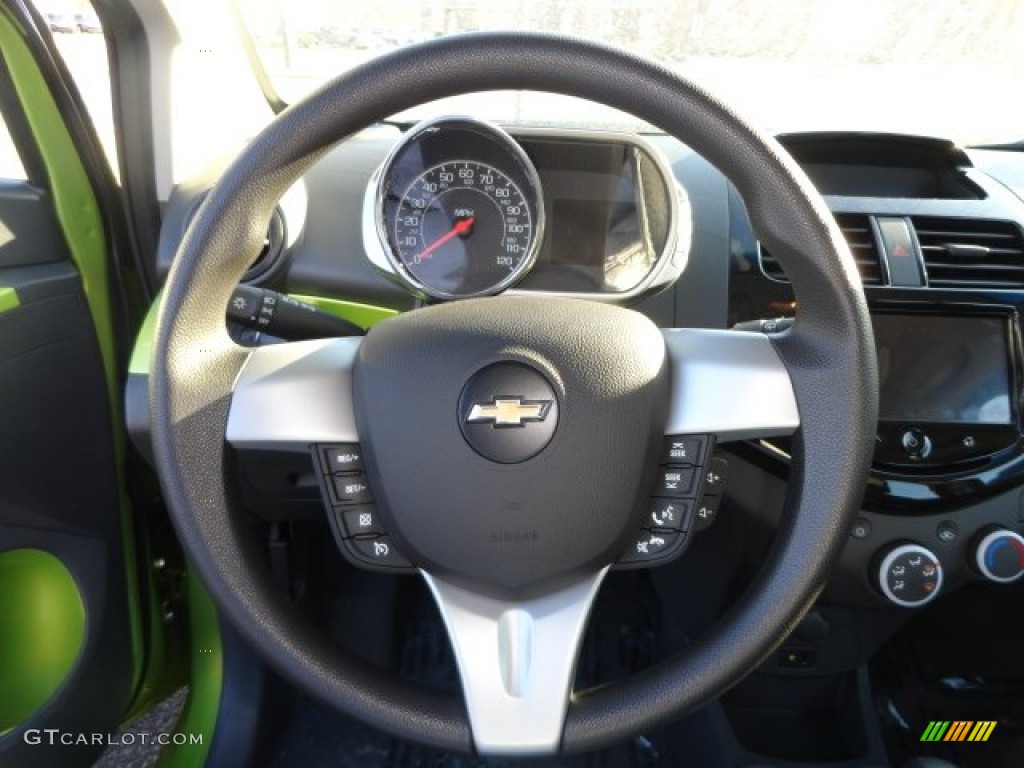 2013 Chevrolet Spark LT Green/Green Steering Wheel Photo #77648913