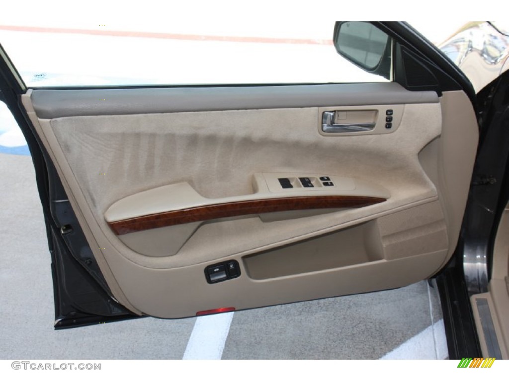 2005 Nissan Maxima 3.5 SL Cafe Latte Door Panel Photo #77649837