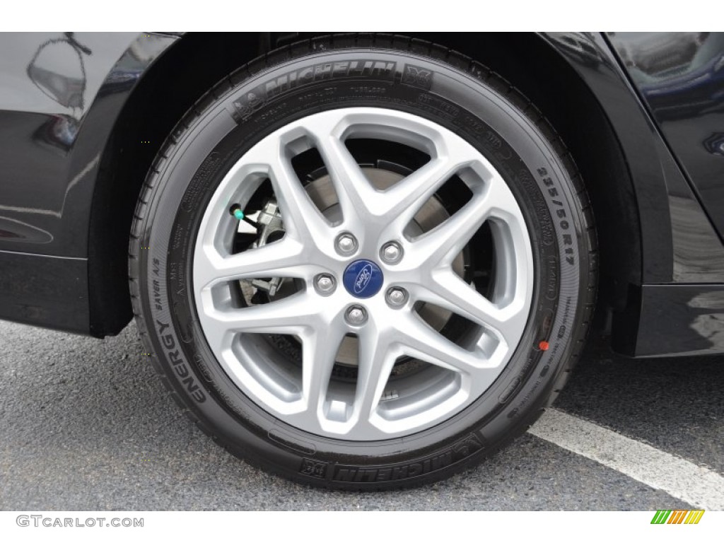 2013 Ford Fusion SE Wheel Photo #77650905