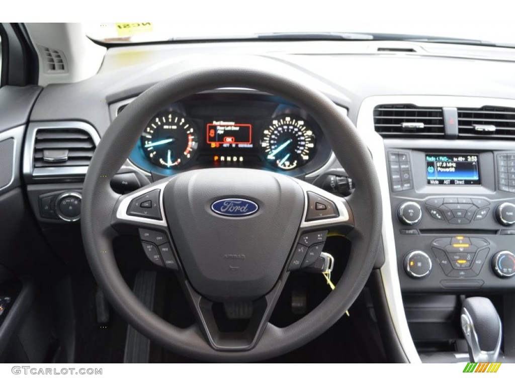 2013 Ford Fusion SE Charcoal Black Steering Wheel Photo #77650942