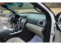2013 White Platinum Tri-Coat Ford Explorer XLT 4WD  photo #22