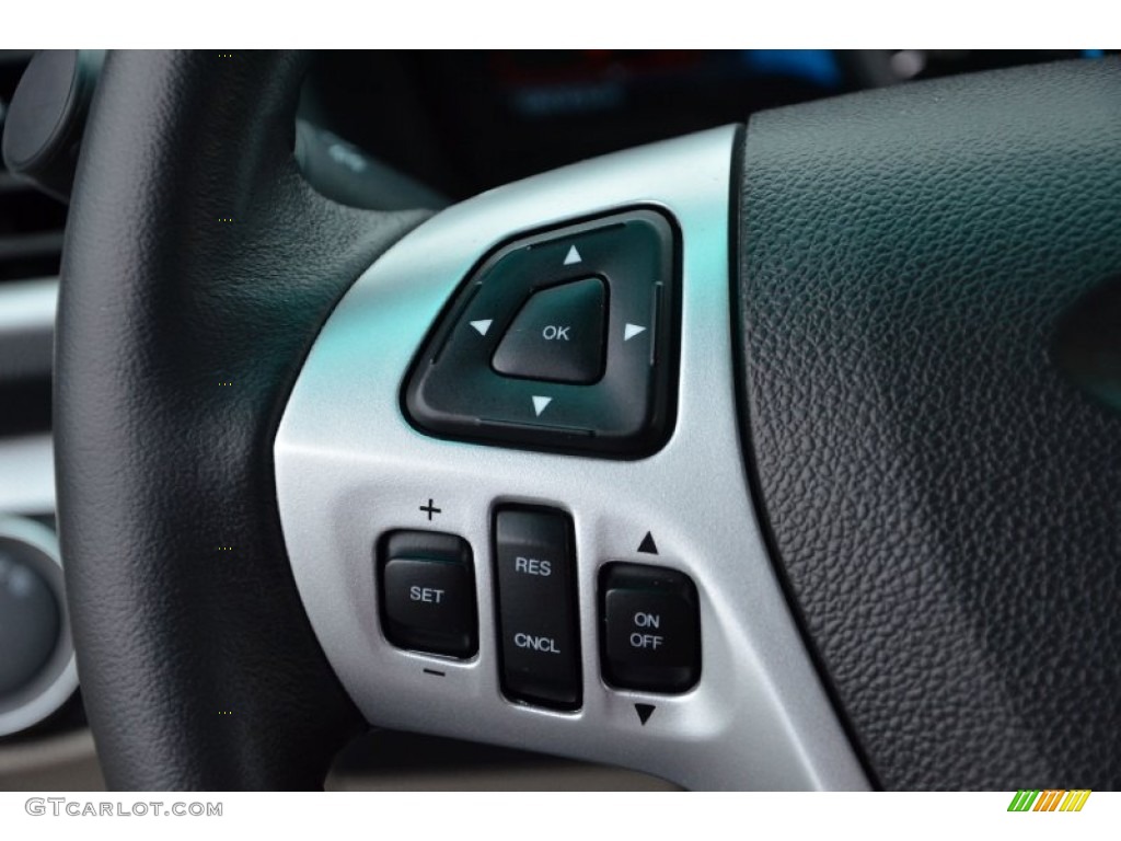 2013 Ford Explorer XLT 4WD Controls Photo #77651329
