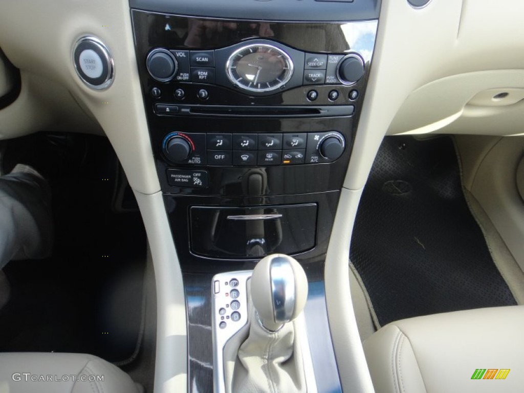 2010 Infiniti EX 35 AWD Controls Photo #77651802