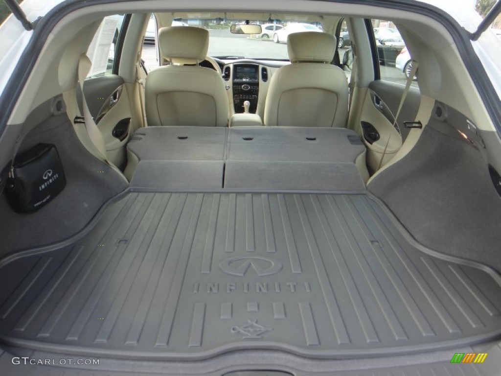2010 Infiniti EX 35 AWD Trunk Photos