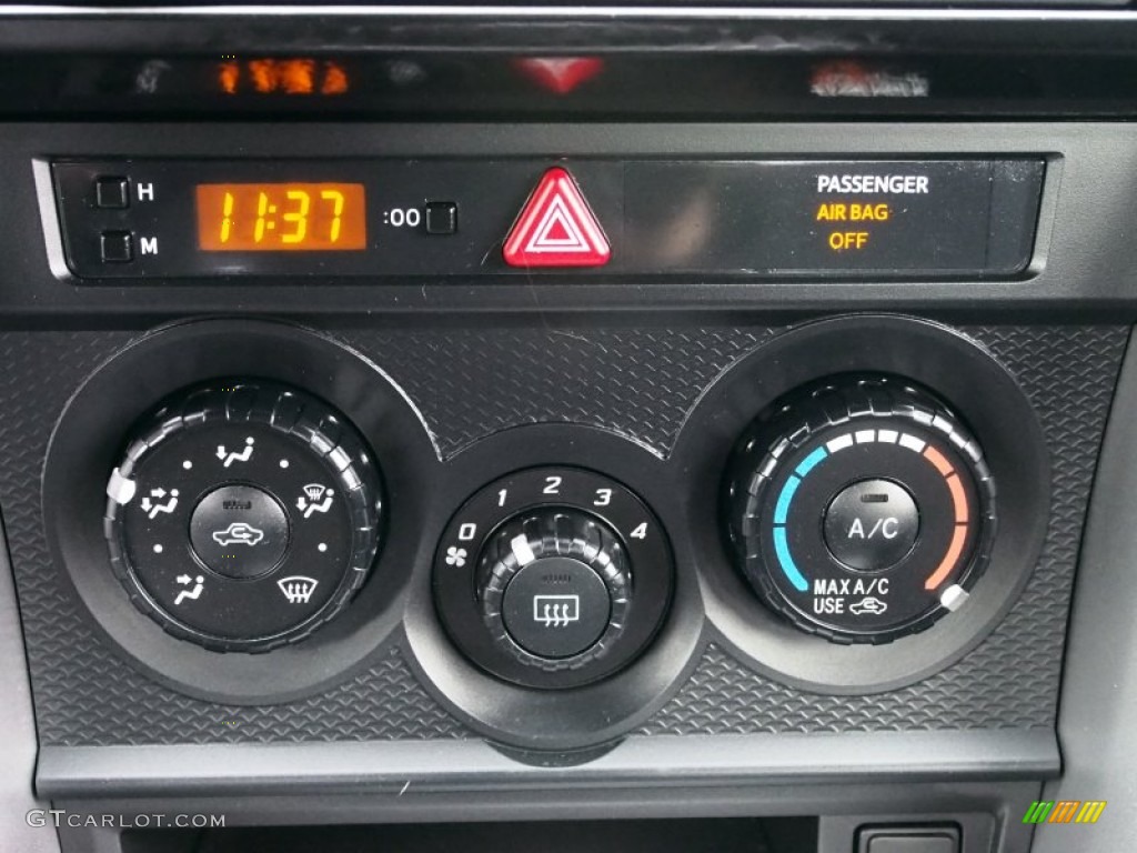 2013 Scion FR-S Sport Coupe Controls Photo #77653071