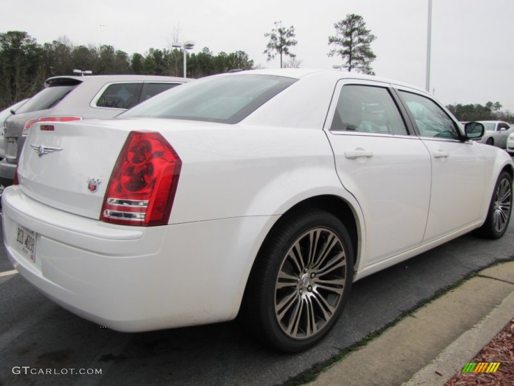 Bright White 2010 Chrysler 300 300S V6 Exterior Photo #77654619