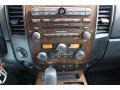 2010 Nissan Titan LE Crew Cab 4x4 Controls