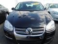 Black - Jetta SE Sedan Photo No. 2