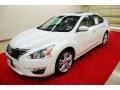 2013 Pearl White Nissan Altima 3.5 SV  photo #3