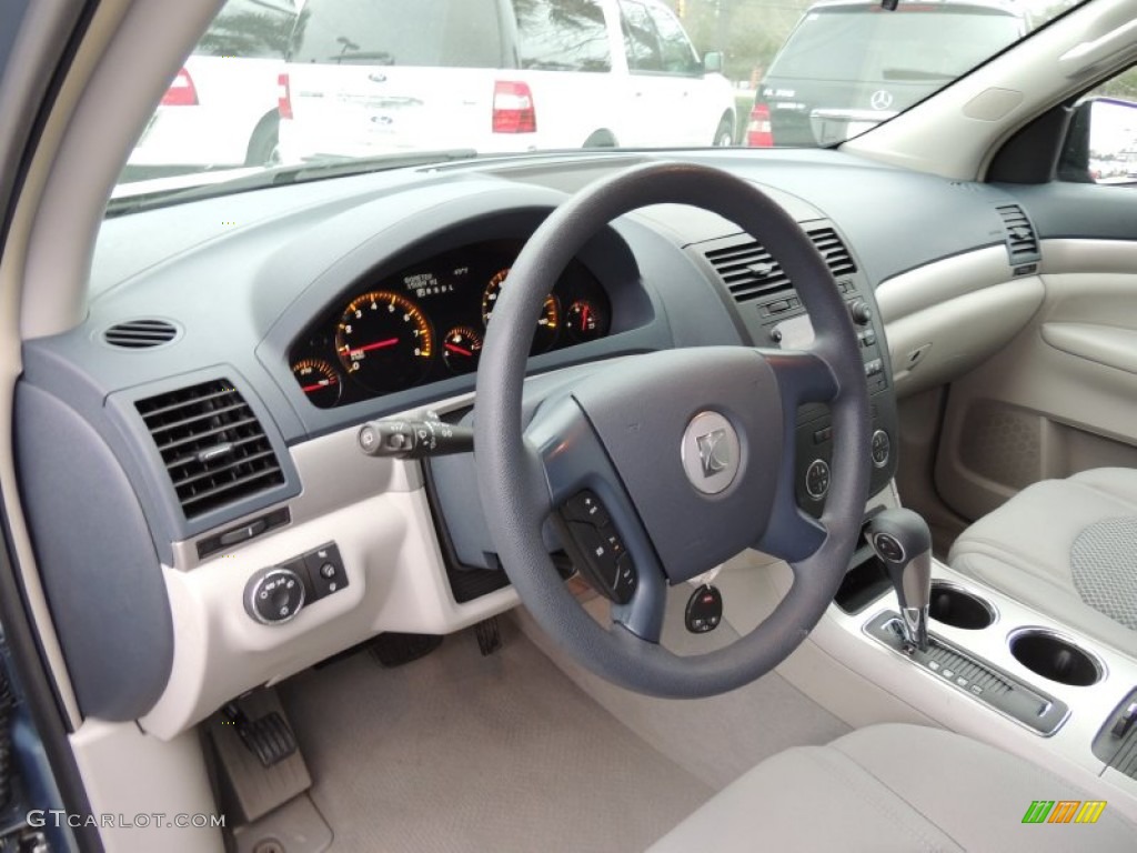 Gray Interior 2007 Saturn Outlook XE AWD Photo #77656764