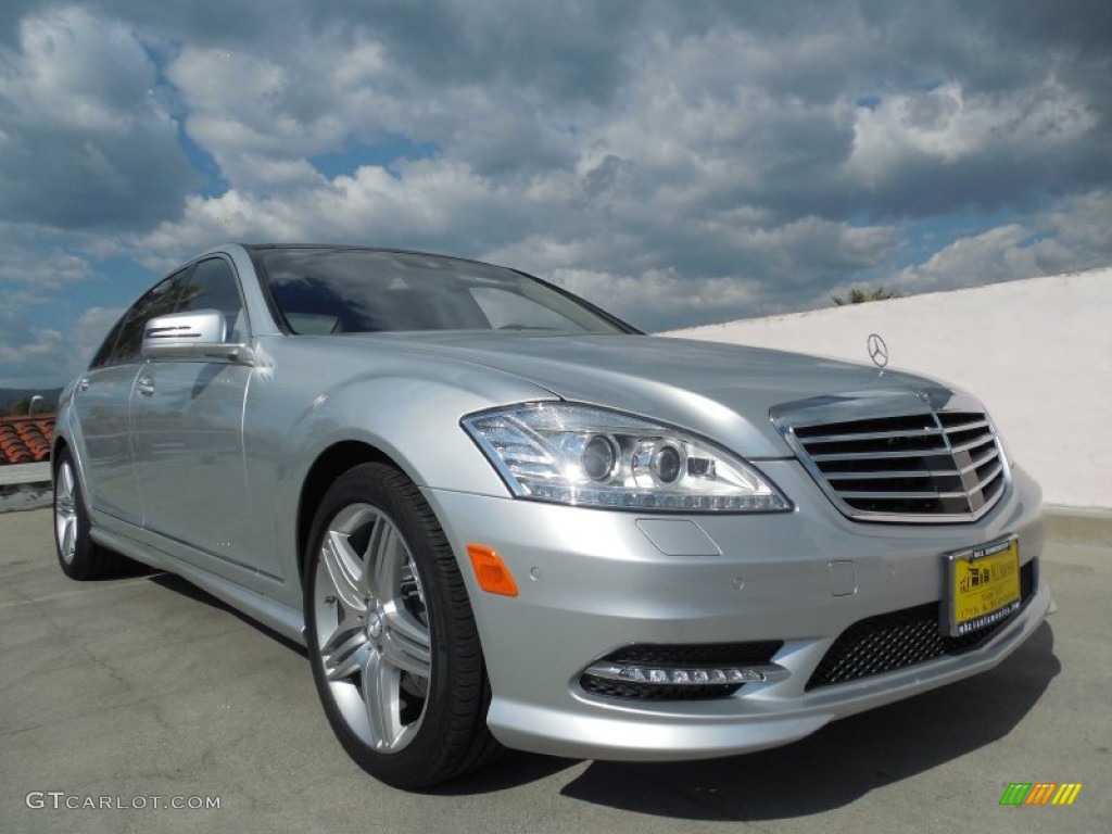 2013 S 550 Sedan - Iridium Silver Metallic / Black photo #11