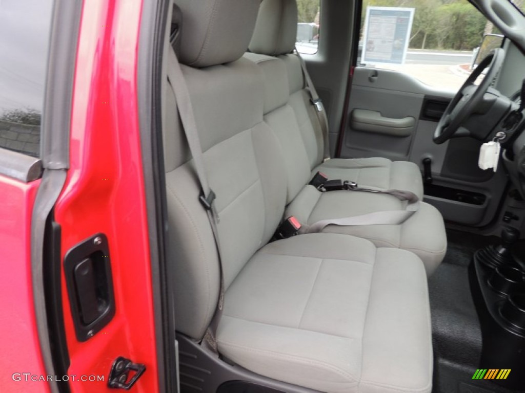 2004 Ford F150 XL Regular Cab 4x4 Front Seat Photos