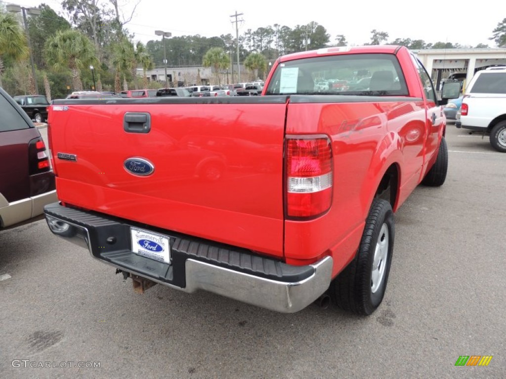 2004 F150 XL Regular Cab 4x4 - Bright Red / Medium/Dark Flint photo #9