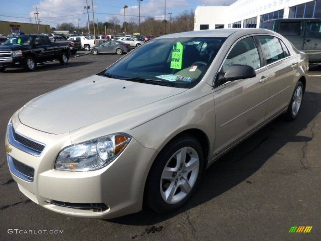 2010 Malibu LS Sedan - Gold Mist Metallic / Cocoa/Cashmere photo #7