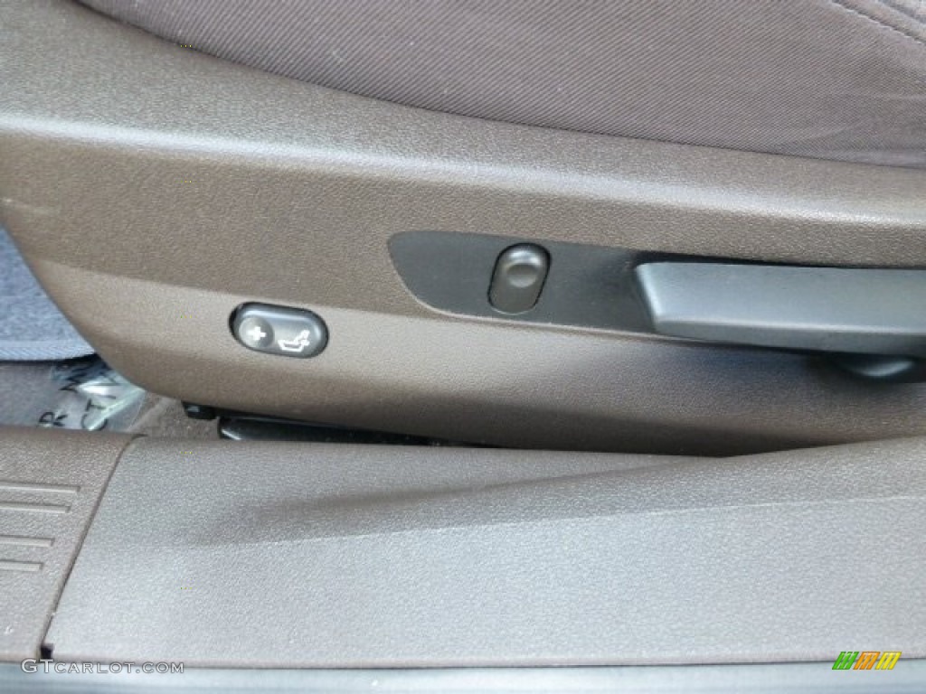 2010 Malibu LS Sedan - Gold Mist Metallic / Cocoa/Cashmere photo #16