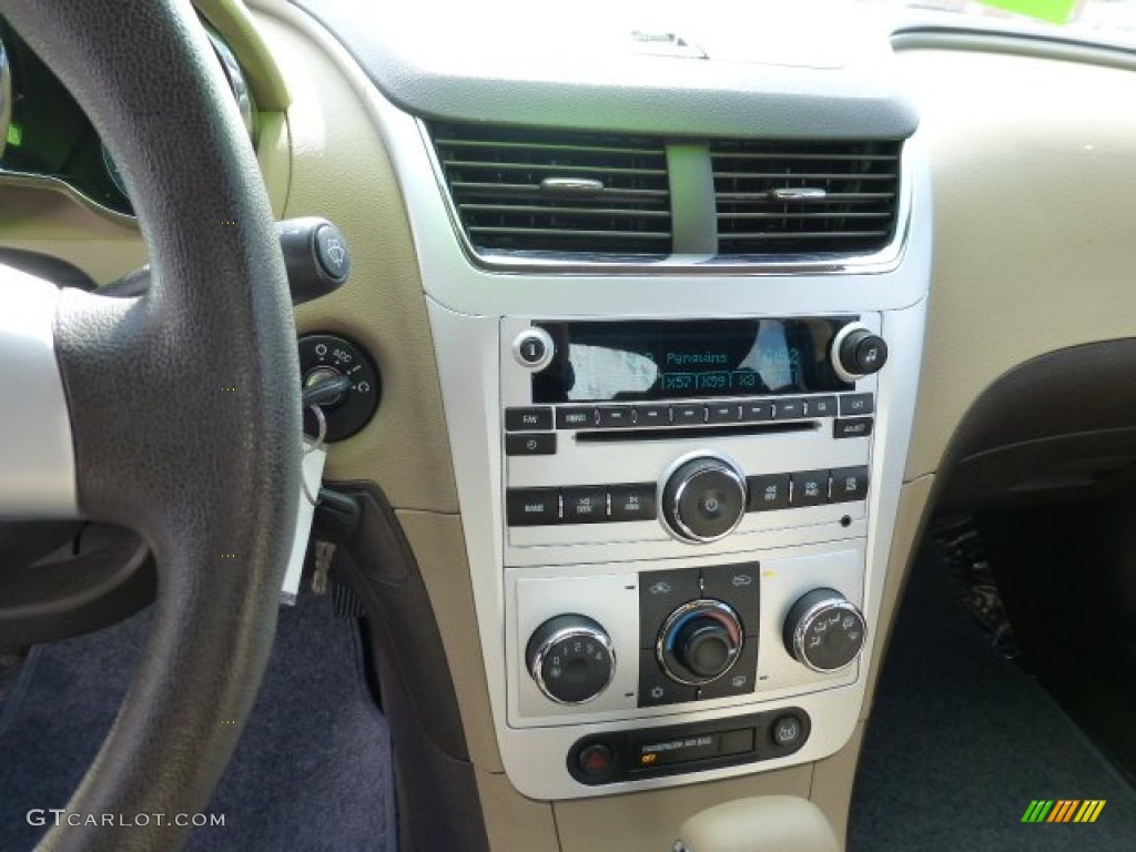 2010 Malibu LS Sedan - Gold Mist Metallic / Cocoa/Cashmere photo #18