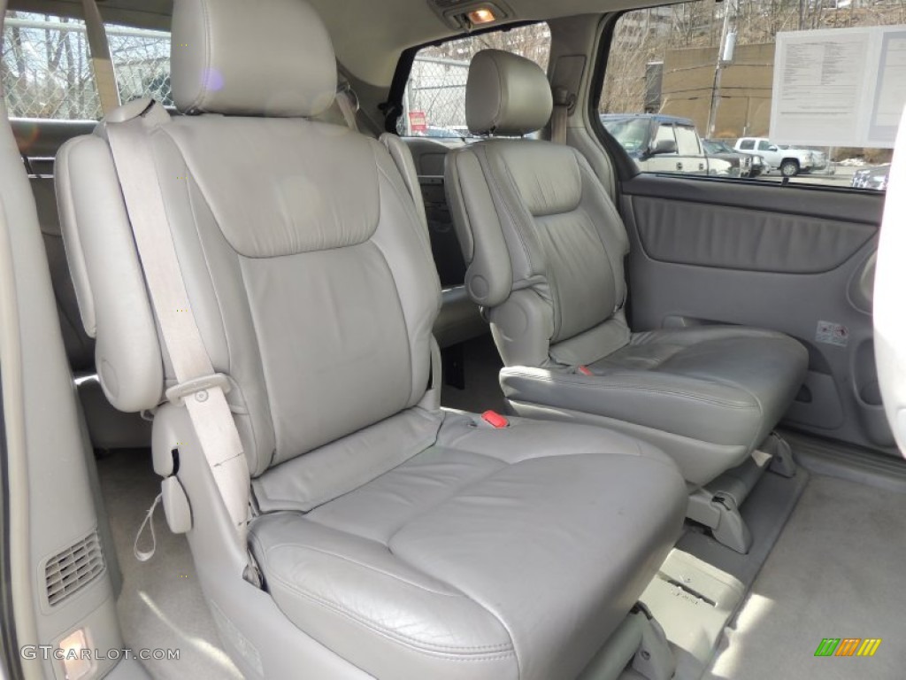 2004 Toyota Sienna XLE Rear Seat Photo #77660539