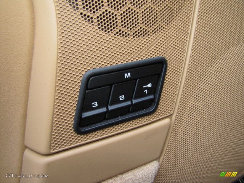 2011 Porsche 911 Targa 4S Controls Photo #77660558