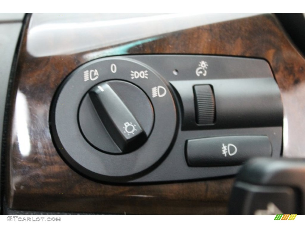 2006 BMW Z4 3.0i Roadster Controls Photo #77661239
