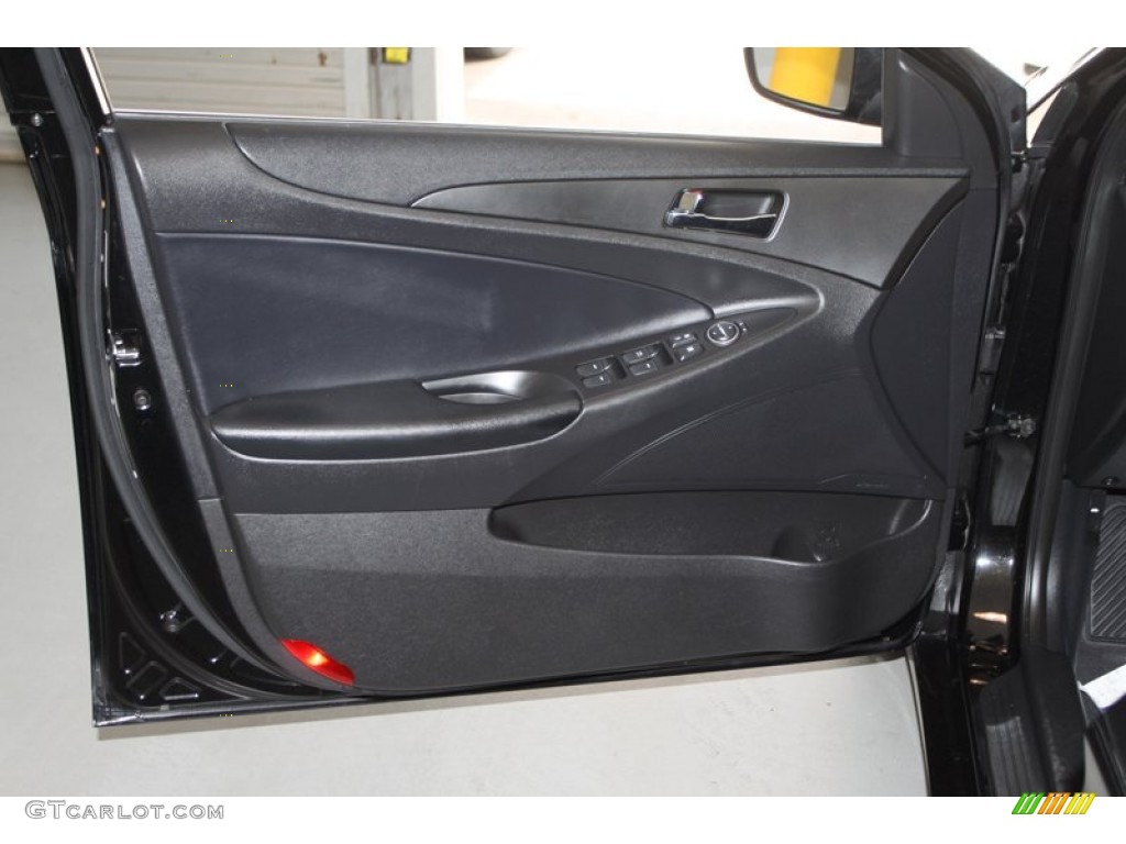 2011 Sonata SE - Midnight Black / Black photo #11