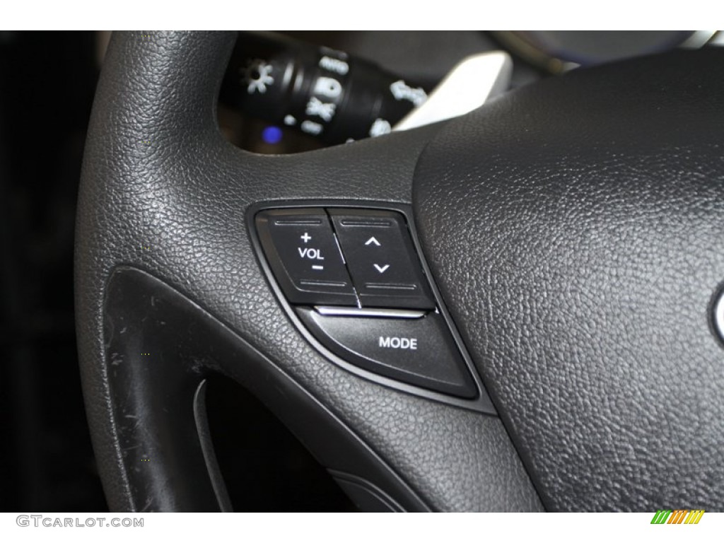 2011 Sonata SE - Midnight Black / Black photo #26