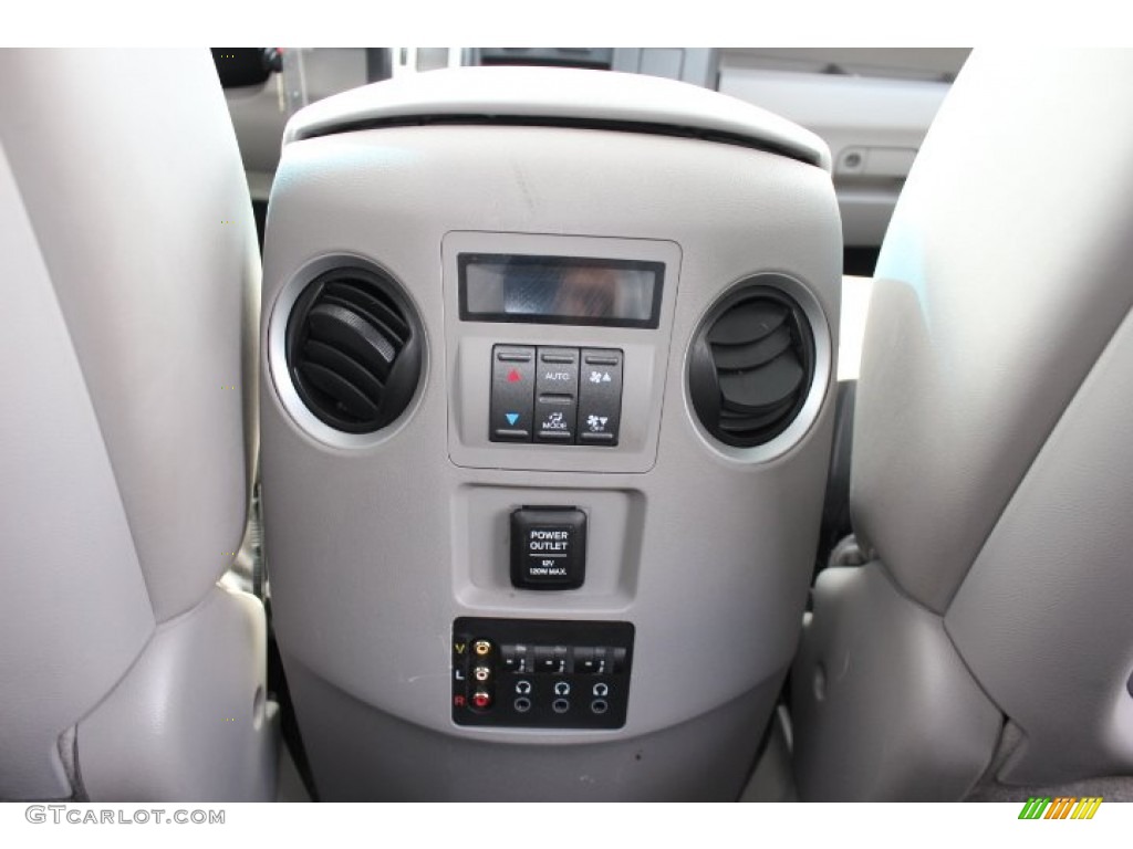 2011 Honda Pilot EX-L 4WD Controls Photo #77665926