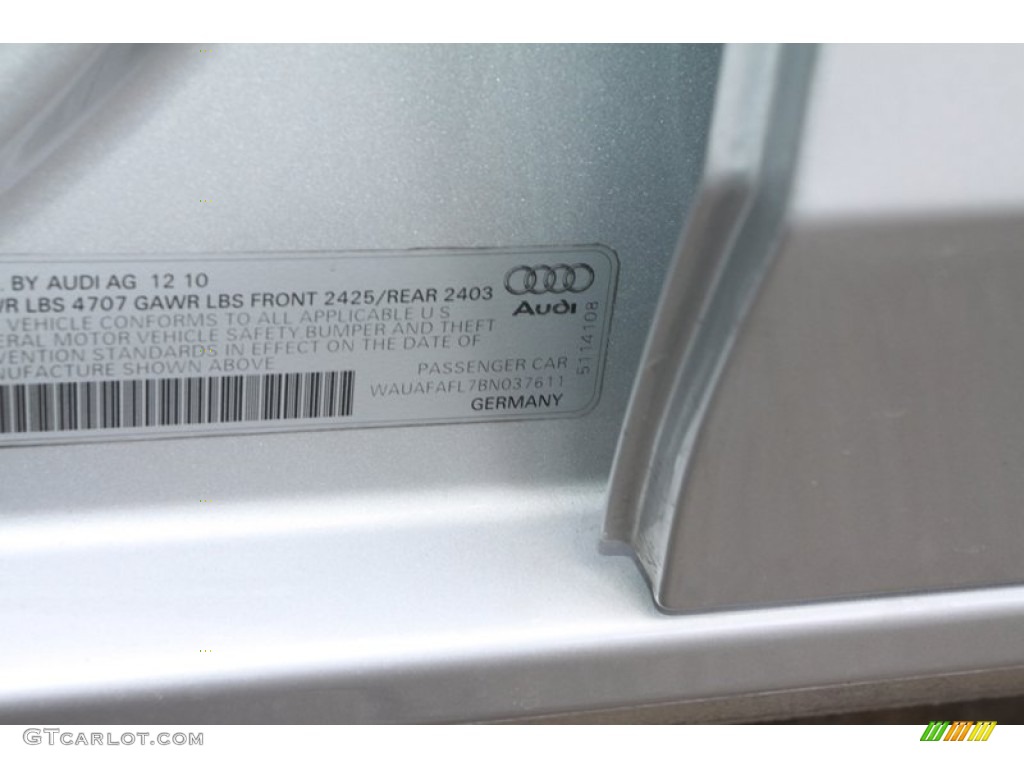 2011 A4 2.0T Sedan - Ice Silver Metallic / Light Gray photo #44