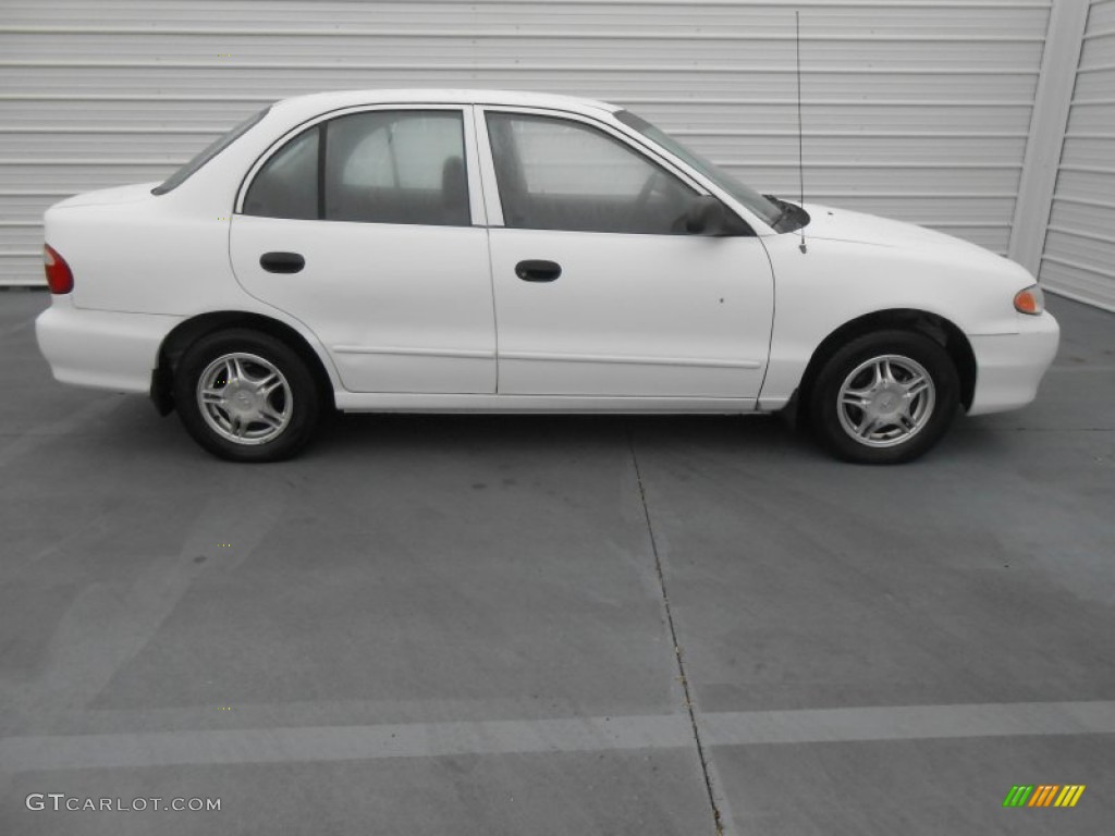 1999 Accent GL Sedan - Noble White / Gray photo #3
