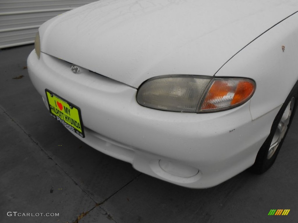 1999 Accent GL Sedan - Noble White / Gray photo #10