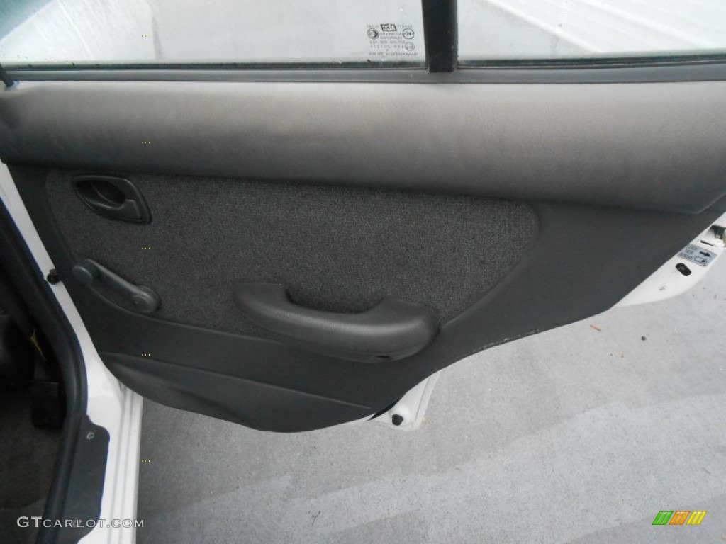 1999 Accent GL Sedan - Noble White / Gray photo #25