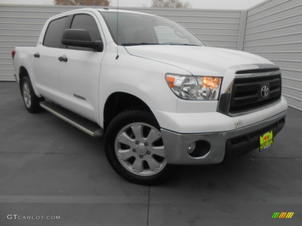 2010 Tundra SR5 CrewMax - Super White / Black photo #1