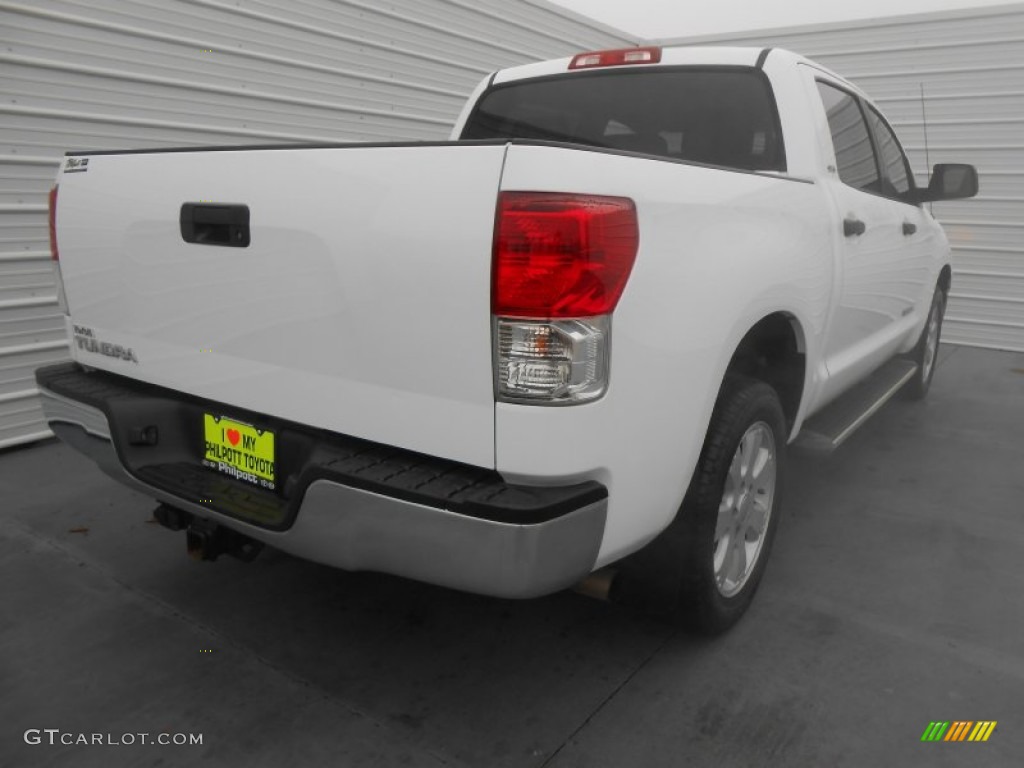 2010 Tundra SR5 CrewMax - Super White / Black photo #4