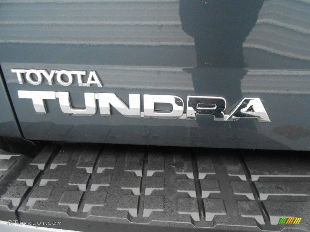 2010 Tundra SR5 Double Cab 4x4 - Slate Gray Metallic / Graphite Gray photo #22