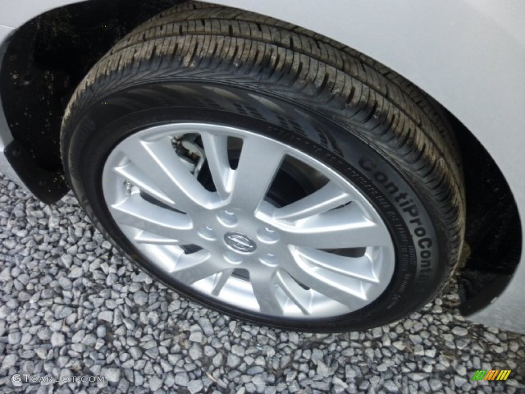 2013 Nissan Sentra SL Wheel Photos