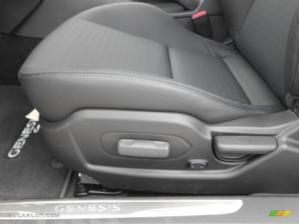 Black Leather Interior 2013 Hyundai Genesis Coupe 3.8 Grand Touring Photo #77673885