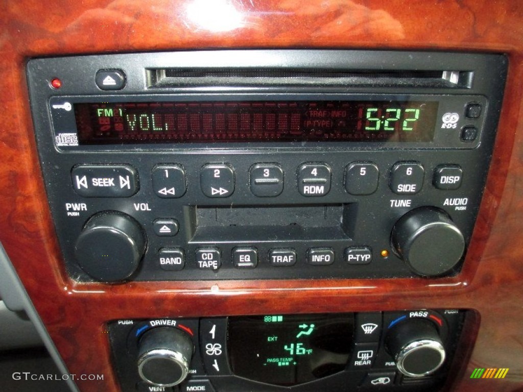 2006 Buick Rendezvous CXL Audio System Photos