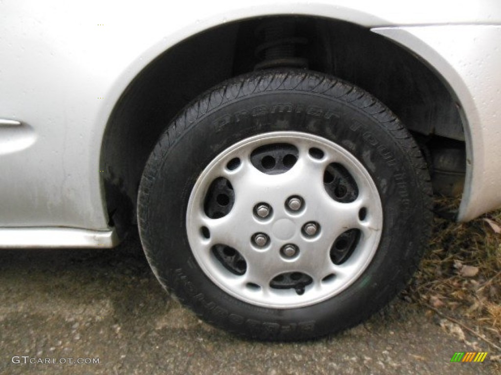 2003 Oldsmobile Alero GX Coupe Wheel Photos