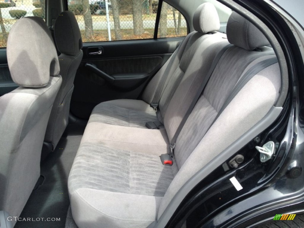 Gray Interior 2005 Honda Civic LX Sedan Photo #77676784