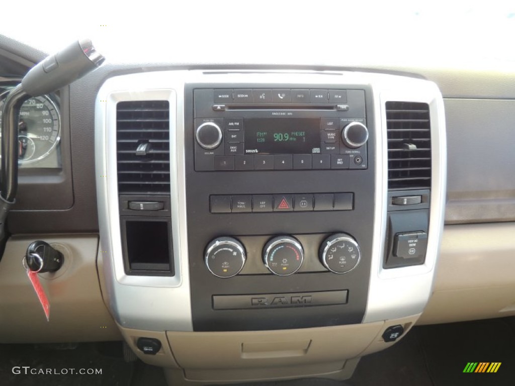 2009 Dodge Ram 1500 Big Horn Edition Crew Cab Controls Photo #77678246