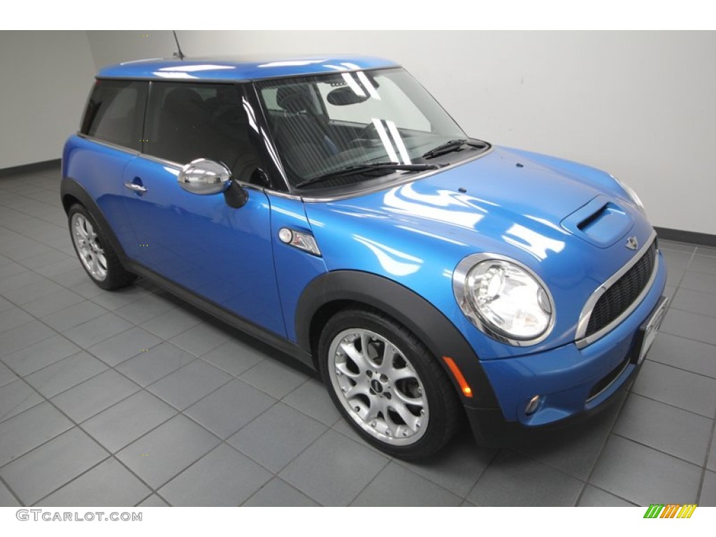 Laser Blue Metallic 2009 Mini Cooper S Hardtop Exterior Photo #77679054