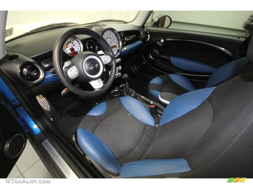 Black/Pacific Blue Interior 2009 Mini Cooper S Hardtop Photo #77679123