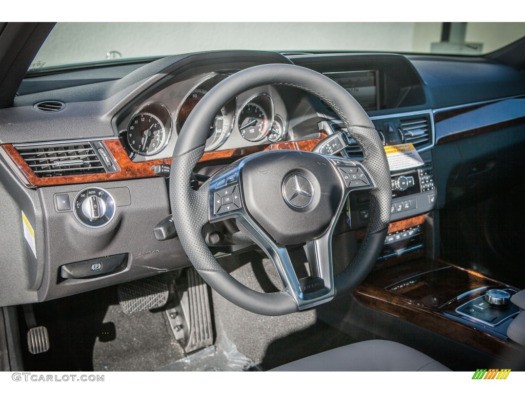 2013 Mercedes-Benz E 350 Sedan Black Dashboard Photo #77679206