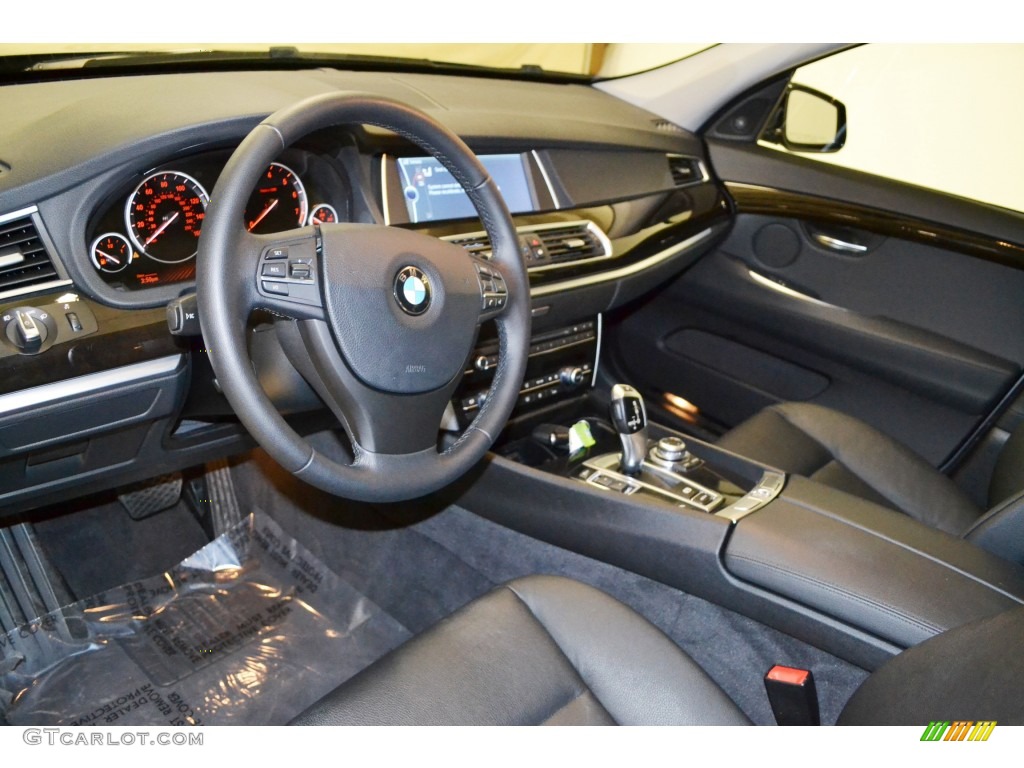 Black Interior 2011 BMW 5 Series 550i Gran Turismo Photo #77679297