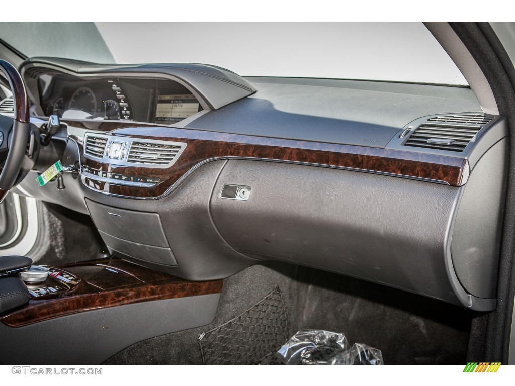 2013 Mercedes-Benz S 550 Sedan Dashboard Photos