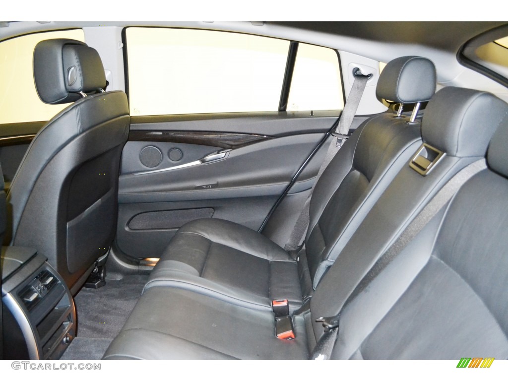 Black Interior 2011 BMW 5 Series 550i Gran Turismo Photo #77679762