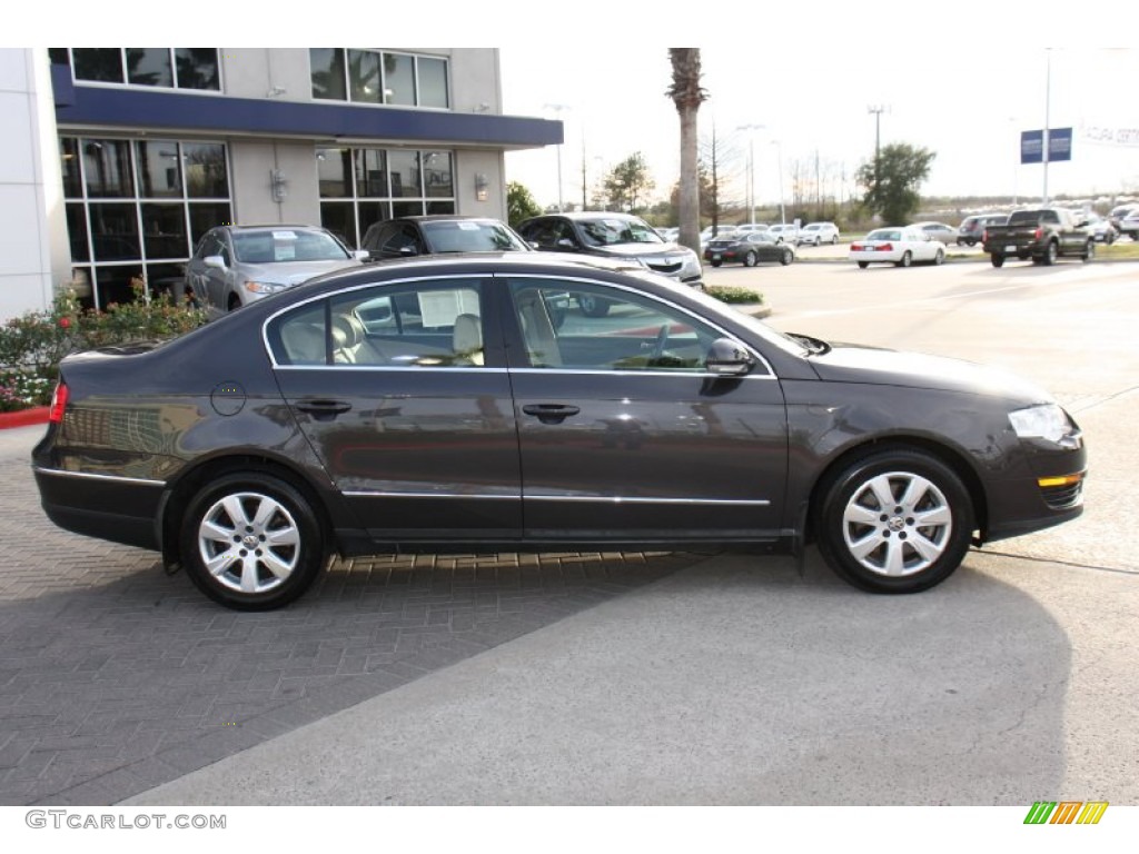 2006 Passat 2.0T Sedan - Mocha Brown / Latte Macchiato photo #8