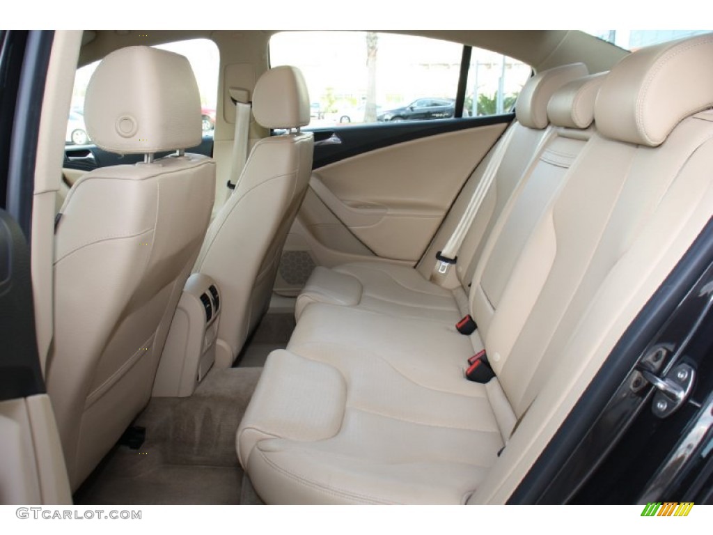 Latte Macchiato Interior 2006 Volkswagen Passat 2.0T Sedan Photo #77680889