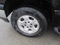 2006 Chevrolet Avalanche LS 4x4 Wheel and Tire Photo