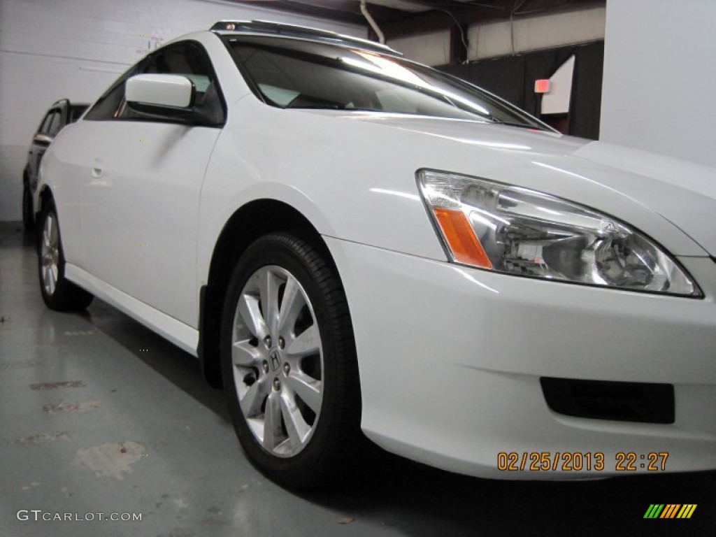 2007 Accord EX V6 Coupe - Taffeta White / Ivory photo #11